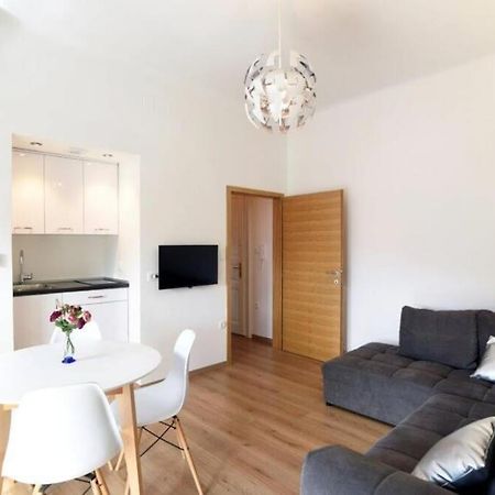 City 1 Apartment In The Center Of Zagreb Exteriör bild